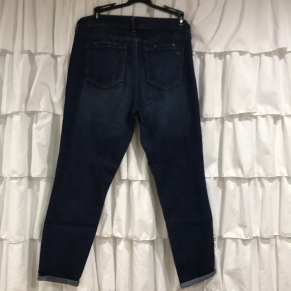 Jessica Simpson Capri Jeans - Picture 6 of 6